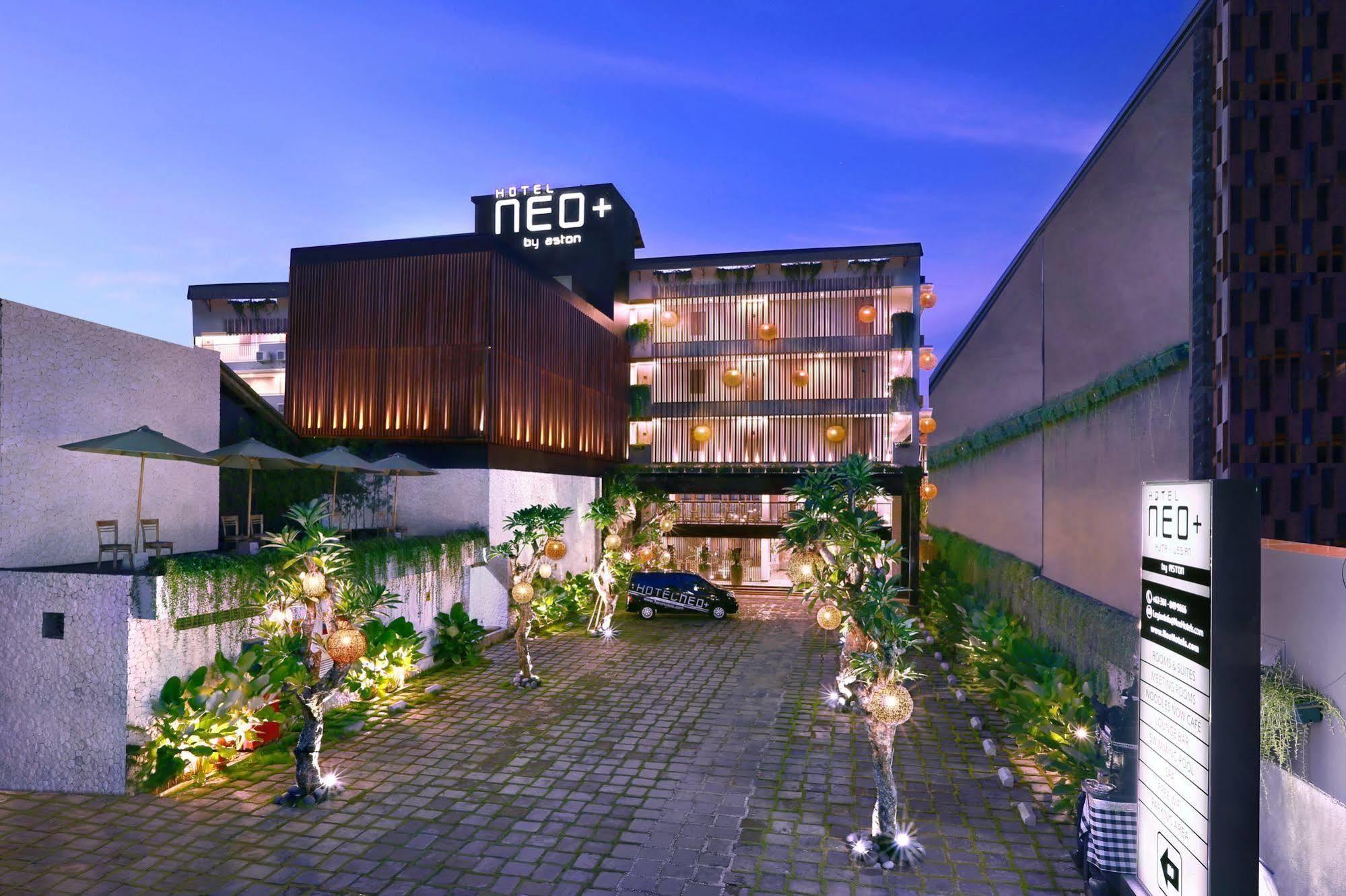 Hotel Neo+ Kuta Legian By Aston Экстерьер фото